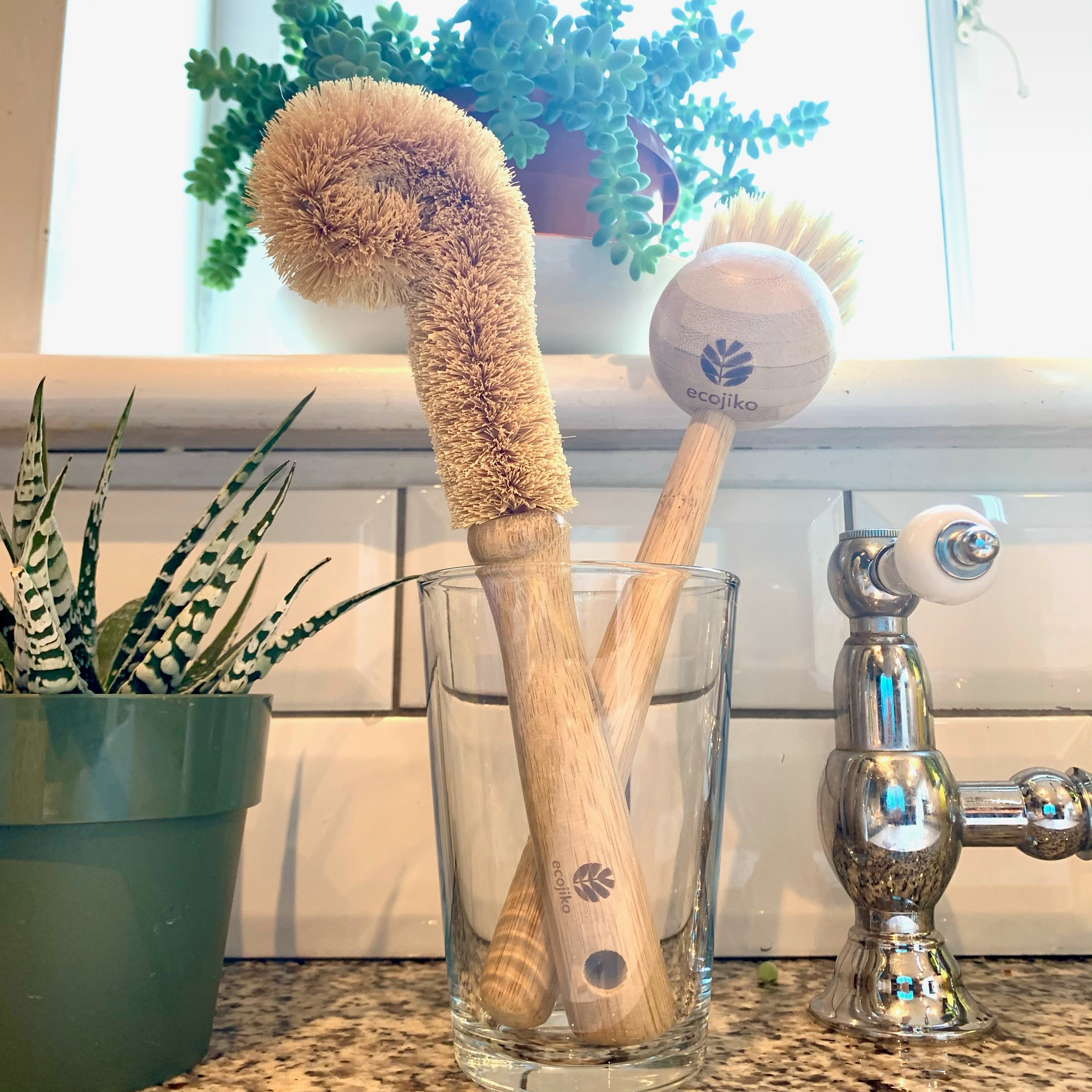 Natural Wooden Bottle Brush | Sustainable Bamboo Kitchen Bottle Brush